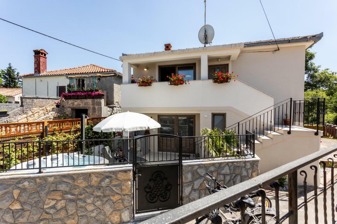 Relax Village Home Mare Krk Town Dış mekan fotoğraf